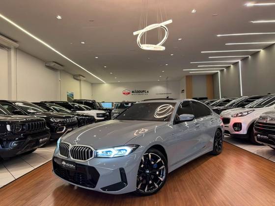 BMW 320i 2.0 16V TURBO FLEX M SPORT AUTOMÁTICO BMW 320i 2.0 16V TURBO FLEX M SPORT AUTOMÁTICO